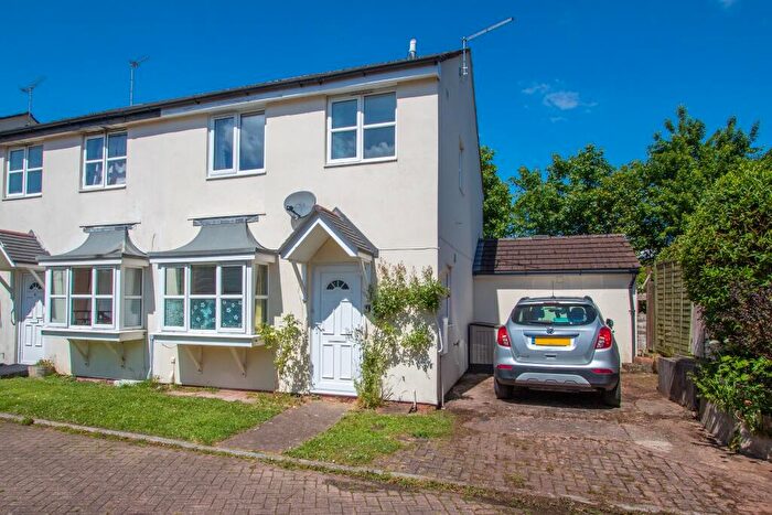 3 Bedroom Semi-Detached House For Sale In Plume Of Feathers Close, Ottery St Mary, EX11