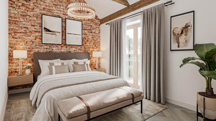 2 Bedroom Bungalow For Sale In Caldecott Hall Country Park, Fritton, NR31