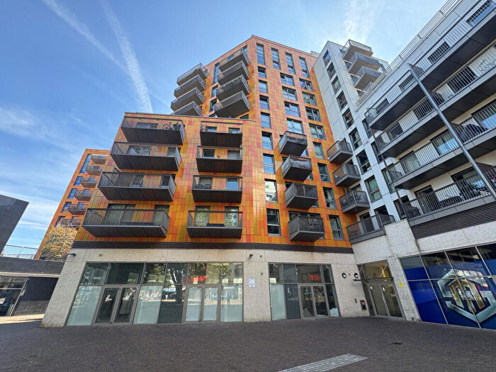 2 Bedroom Flat For Sale In Flat, Rathbone Market, Barking Road, Canning Town, London, E16