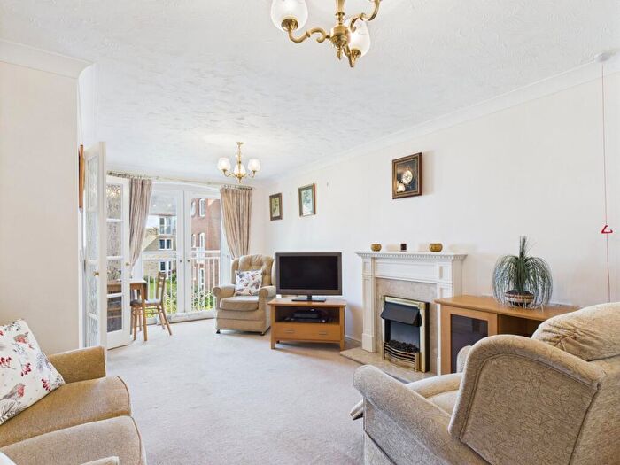 2 Bedroom Flat For Sale In Priory Road, Downham Market, PE38