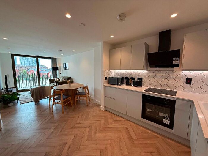 2 Bedroom Flat To Rent In Lomax Building, Lomax Street, M1