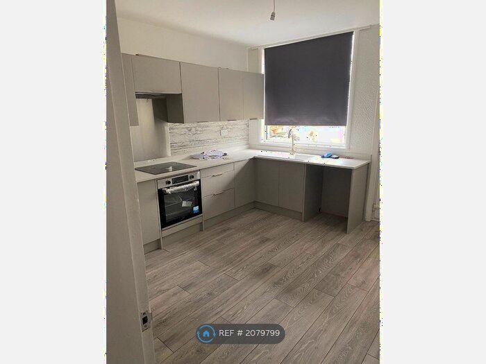 2 Bedroom Bungalow To Rent In Cottenham Road, Rotherham, S65