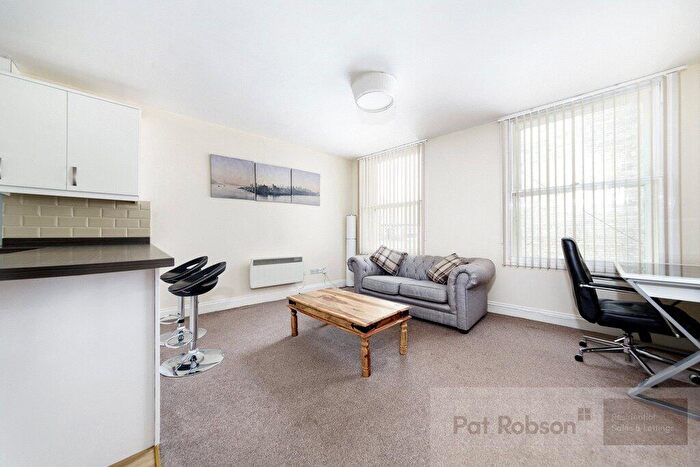 1 Bedroom Apartment To Rent In Quinns Building, - Pink Lane, Newcastle Upon Tyne, NE1