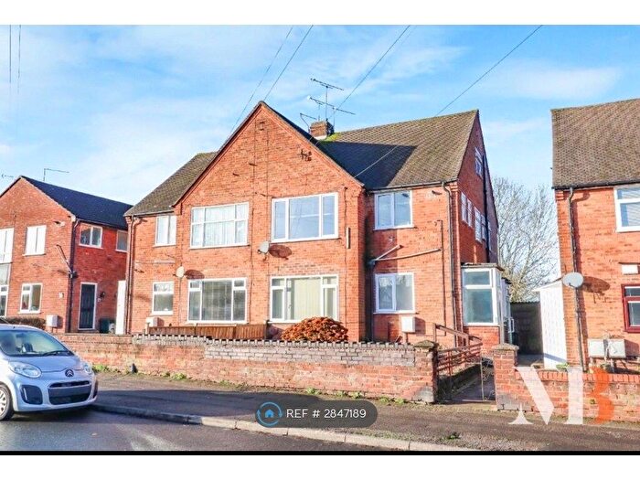 2 Bedroom Maisonette To Rent In Four Pounds Avenue, Coventry, CV5