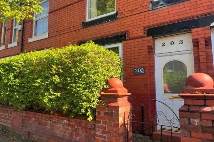 2 Bedroom Property To Rent In Thornton Road, Manchester, M14