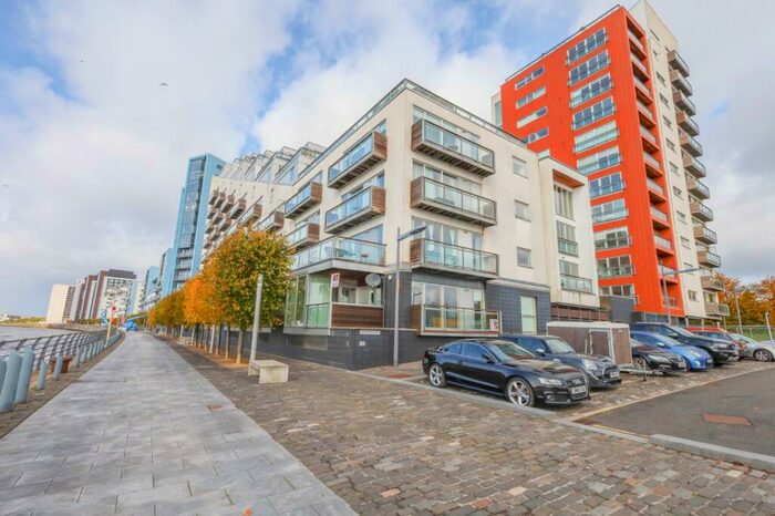 1 Bedroom Flat To Rent In Flat / Meadowside Quay Walk, Glasgow, G11