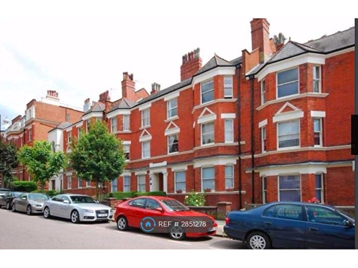 2 Bedroom Flat To Rent In Lyncroft Mansions, London, NW6