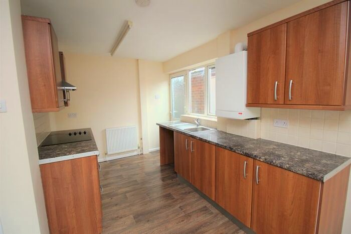 3 Bedroom Detached House To Rent In Aylesbury Road, Bedford, MK41