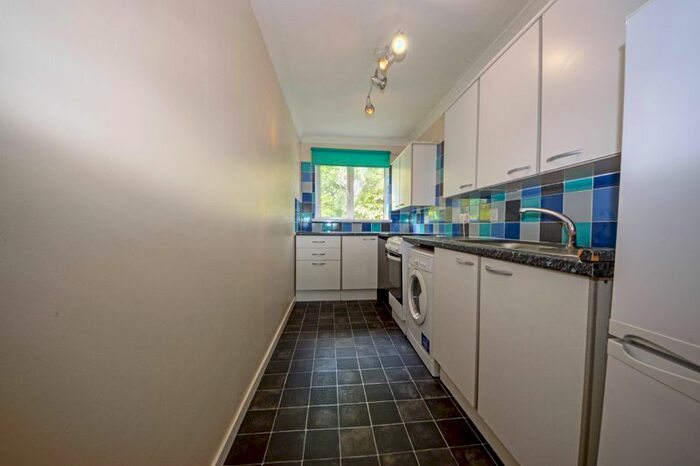 1 Bedroom Flat To Rent In Nerissa Close, Waterlooville PO7
