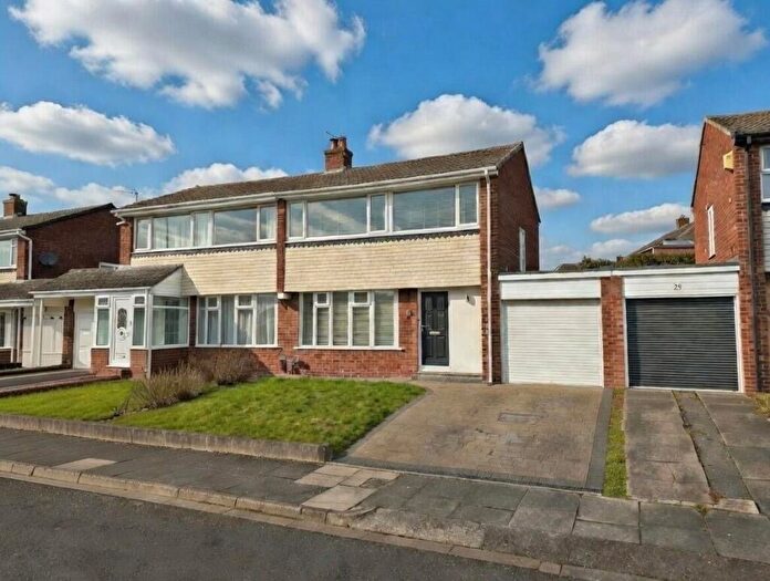 3 Bedroom Semi-Detached House For Sale In Greystoke Avenue, Whickham, Newcastle Upon Tyne, NE16