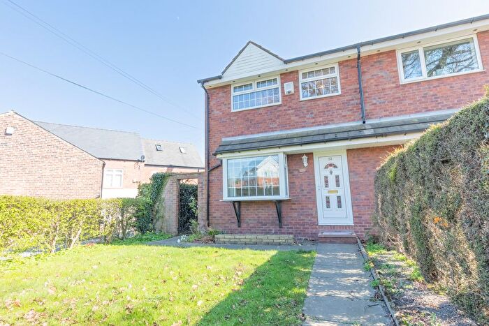 3 Bedroom Terraced House To Rent In Ashfield Terrace, Cross Gates, Leeds, LS15