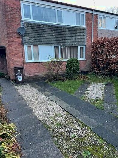 3 Bedroom End Of Terrace House To Rent In Alt Lane, Oldham, OL8