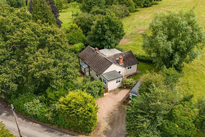 3 Bedroom Detached Bungalow For Sale In Kiln Cottage, Stone Street, CO10