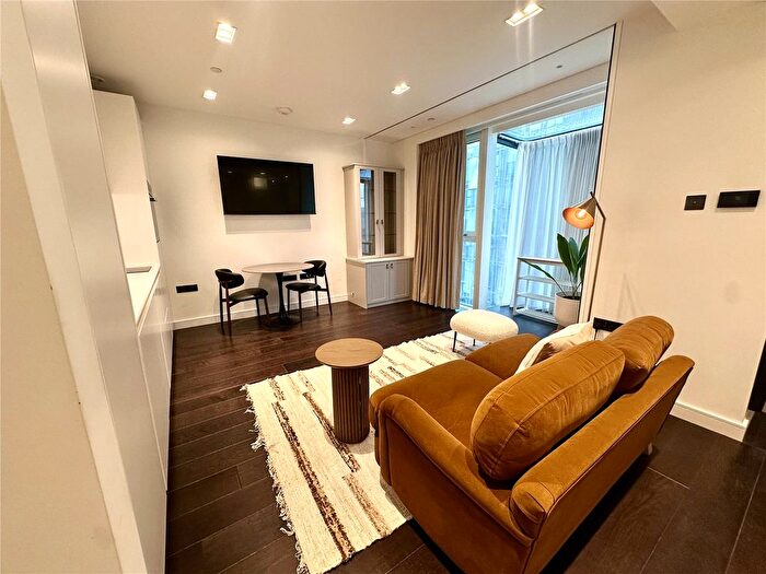 1 Bedroom Flat To Rent In Casson Square, London, SE1