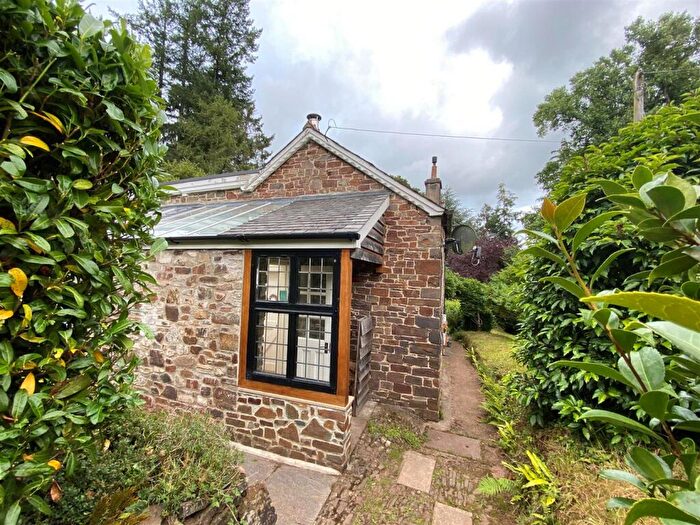 Studio To Rent In Eggesford, Chulmleigh, Devon, EX18