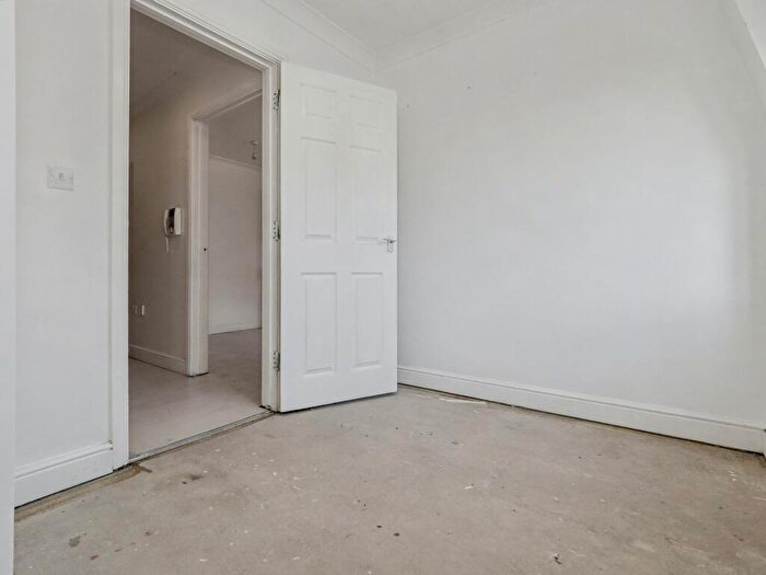 2 Bedroom Flat For Sale In Dane Road, Martony Court Dane Road, CT9 - Photo 11