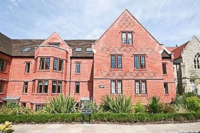 2 Bedroom Flat To Rent In The Galleries, Brentwood, CM14