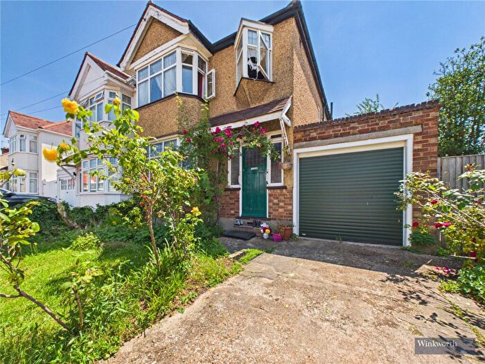 3 Bedroom Semi-Detached House For Sale In Weald Lane, Harrow, HA3