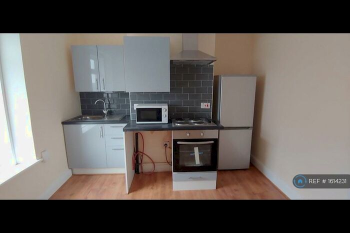 1 Bedroom Flat To Rent In Old Mill Lane, Barnsley, S71