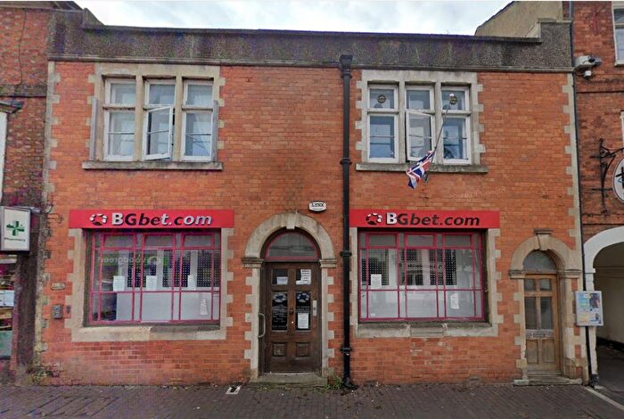 Retail Premises For Sale In High Street, Newport Pagnell, MK16