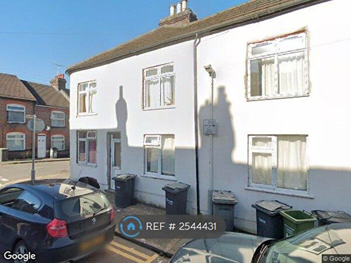 2 Bedroom Flat To Rent In Tavistock Street, Luton, LU1