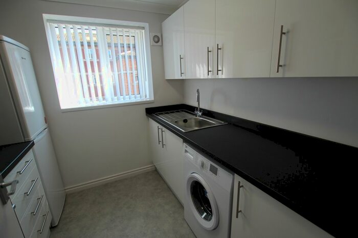 2 Bedroom Flat To Rent In Harbour Walk, Hartlepool, TS24