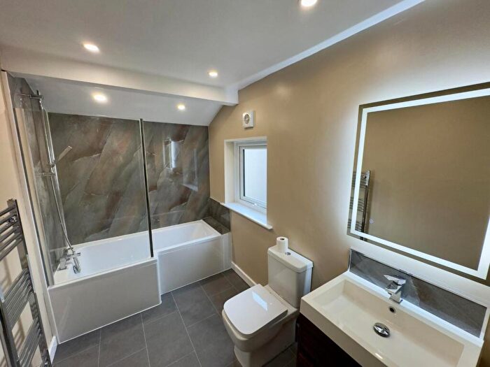 2 Bedroom Terraced House To Rent In Victoria Road, Padiham, Burnley, BB12