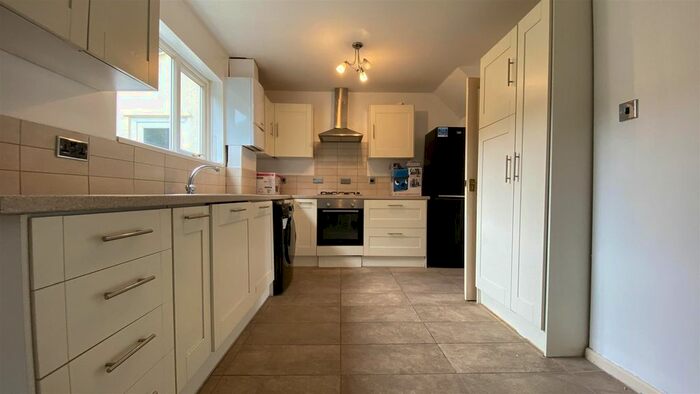 4 Bedroom Property To Rent In Bickerton Close, Henbury, Bristol, BS10