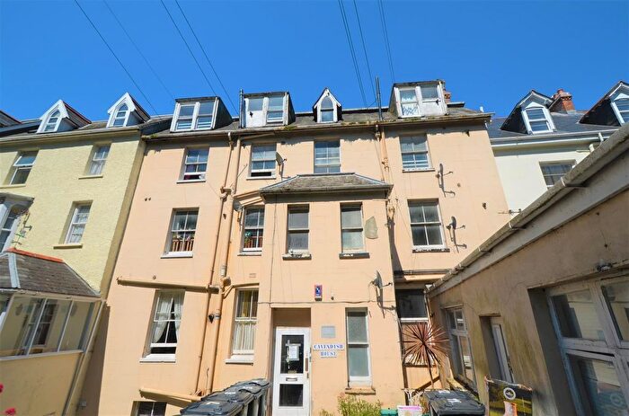 1 Bedroom Flat To Rent In One Bedroom Flat, Larkstone Terrace, Ilfracombe, EX34