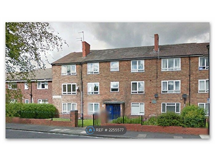 2 Bedroom Flat To Rent In Craster Square, Newcastle Upon Tyne, NE3