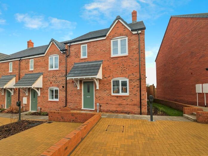 3 Bedroom House To Rent In Pinewood Grove, , Great Bowden, LE16