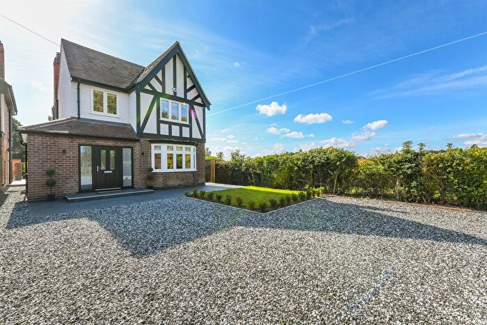 3 Bedroom Detached House To Rent In Caythorpe Road, NG14