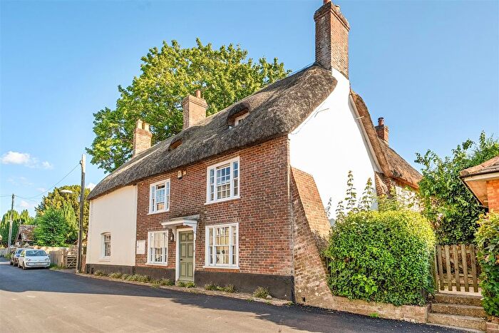 5 Bedroom Detached House For Sale In The Square, Puddletown, Dorchester, DT2