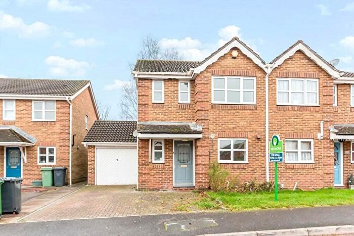 3 Bedroom Semi-Detached House To Rent In Lime Gardens, Basingstoke, Hampshire, RG21