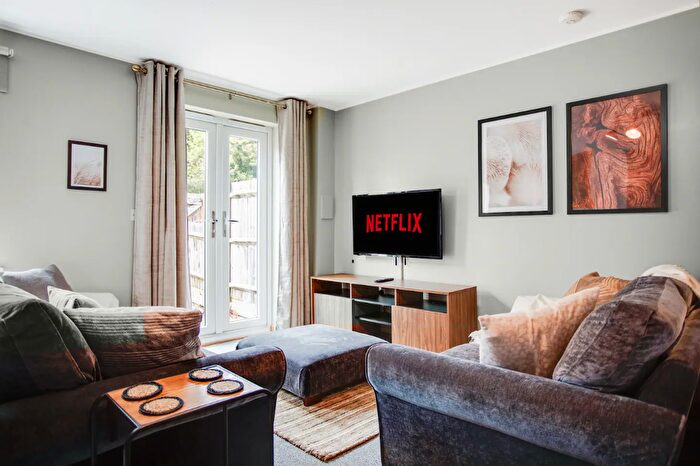 5 Bedroom Terraced House To Rent In Barton Mill Road, Canterbury City Centre, Canterbury, CT1