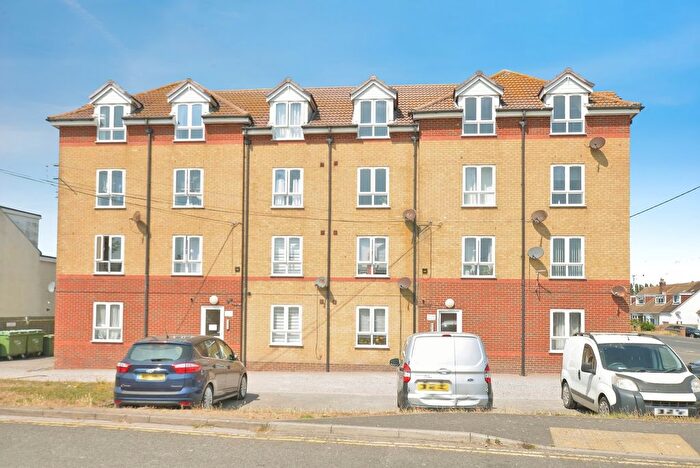 1 Bedroom Flat For Sale In Mountfield Road, New Romney, Kent, TN28