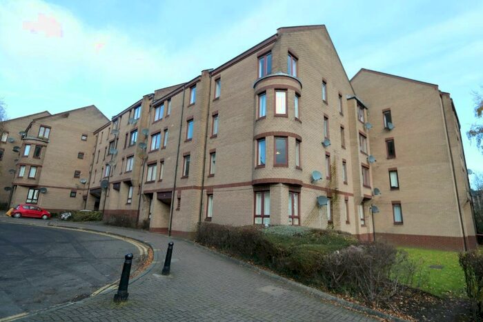 2 Bedroom Flat To Rent In Upper Craigs, Stirling, FK8