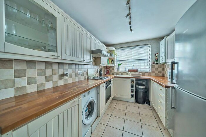 2 Bedroom Terraced House To Rent In Burgos Grove, Greenwich, London, SE10