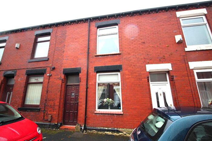 2 Bedroom Terraced House To Rent In Adlington Street, Oldham, OL4