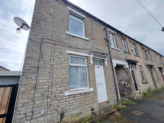 2 Bedroom Property To Rent In Cordingley Street, Tong, Bradford, BD4