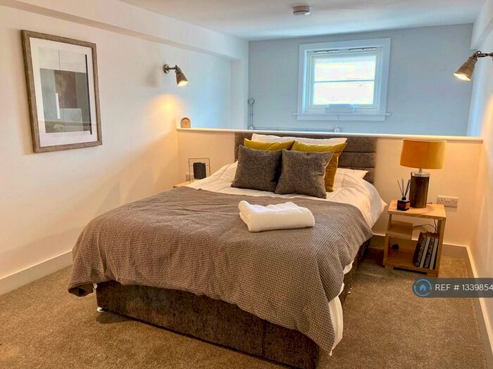 1 Bedroom Flat To Rent In Southmill Road, Bishop's Stortford, CM23