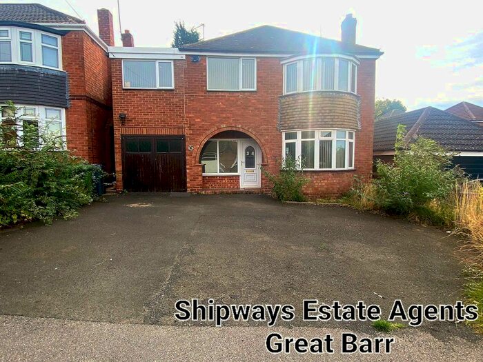 4 Bedroom Property To Rent In Calthorpe Close, Walsall, WS5