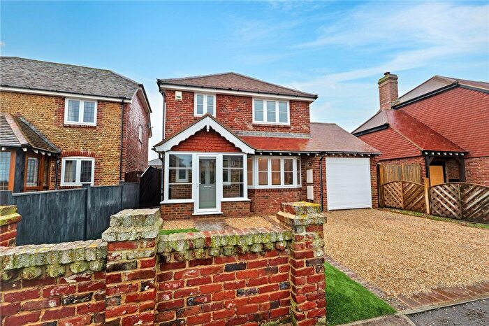 3 Bedroom Detached House For Sale In Sea Grove, Selsey, Chichester, West Sussex, PO20