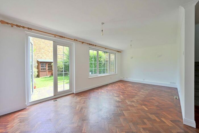 4 Bedroom Terraced House To Rent In Leeward Gardens, Wimbledon Village, London, SW19