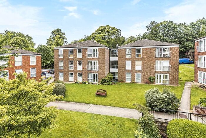 2 Bedroom Flat To Rent In Granville Court, Headington, OX3