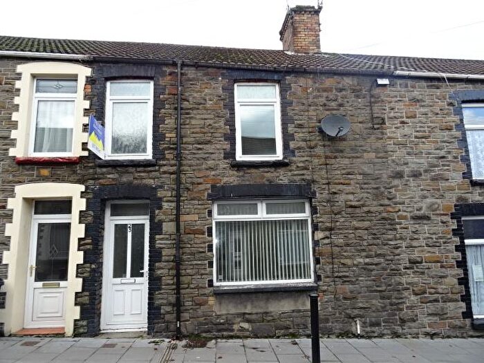 2 Bedroom Terraced House To Rent In Fox Street, Treharris, CF46