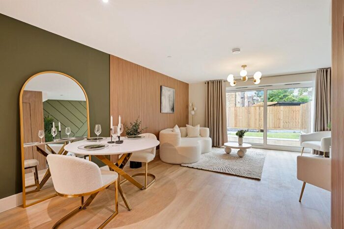 2 Bedroom Terraced House For Sale In Fenham Road, London, SE15