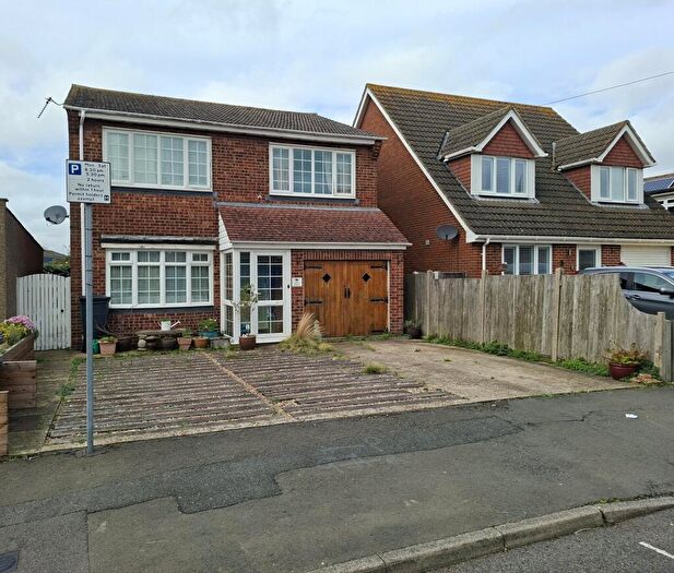4 Bedroom Detached House For Sale In Western Road, Deal, CT14