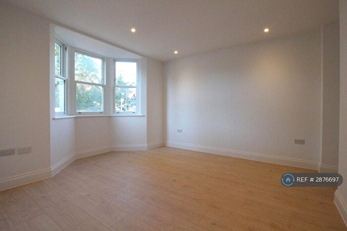 4 Bedroom Terraced House To Rent In Priory Road, Maidstone, ME15