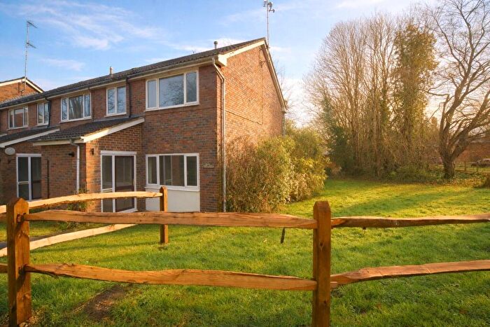 3 Bedroom End Of Terrace House For Sale In St. Martins Close, East Horsley, KT24